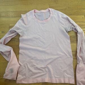 Lululemon Athletica Soft Pink Long Sleeve Top
